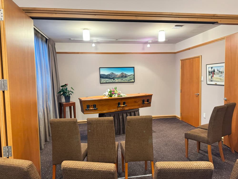 Gold Room V3 Scalemaxwidthwzewmdbd